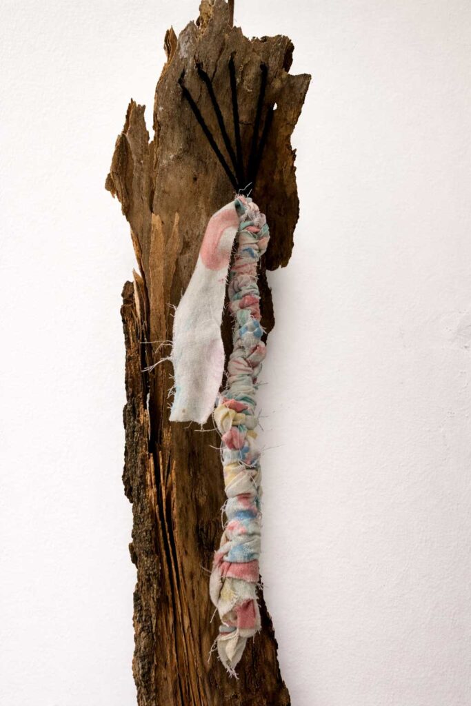 Sally-Said-Yes_Detail-of-top